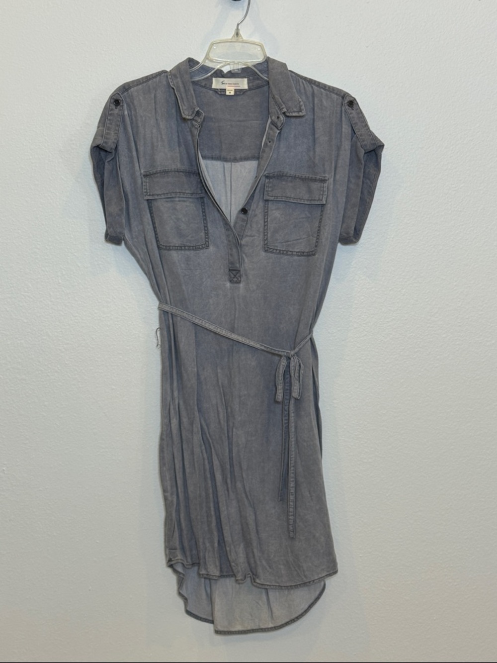 Two by Vince Camuto Washed Gray High-Low Shirt Dress